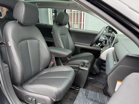 Used 2024 Hyundai Ioniq 5 Limited AWD/4WD image 37