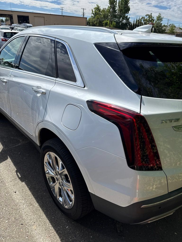 Used 2020 Cadillac XT5 Premium Luxury FWD image 7