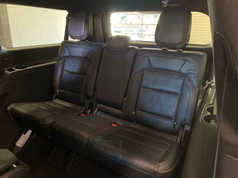 New 2025 Lincoln Navigator L Black Label image 15