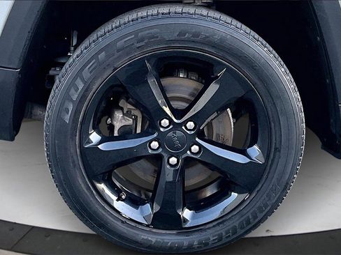 Certified 2022 Jeep Grand Cherokee L Altitude image 37