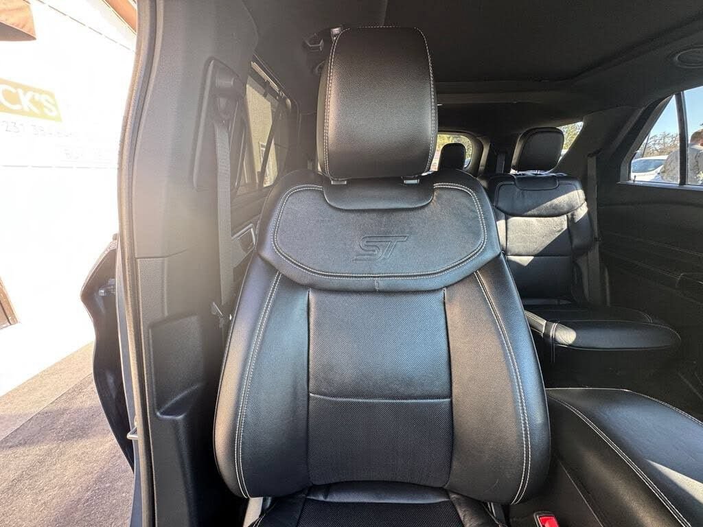 Used 2021 Ford Explorer ST w/ ST Street Pack AWD/4WD image 86