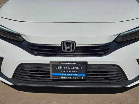 Used 2022 Honda Civic Sport image 9