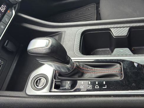 Used 2023 Nissan Sentra SR w/ Electronics Package image 29