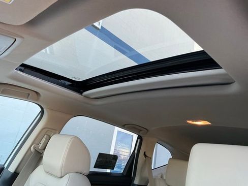 Used 2022 Honda CR-V Touring image 15