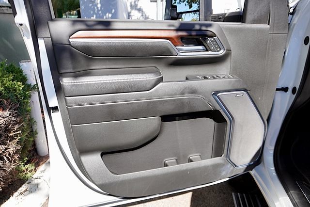 Used 2024 GMC Sierra 2500 Denali w/ Technology Package AWD/4WD image 38