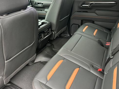 New 2026 GMC Sierra 2500 AT4 w/ AT4 Premium Plus Package image 13