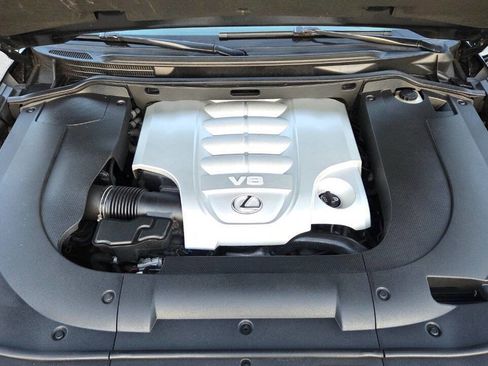 Used 2011 Lexus LX 570 4WD image 55