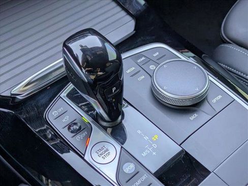 Used 2024 BMW X3 sDrive30i w/ M Sport Package image 12