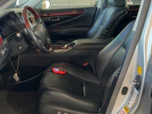 Used 2007 Lexus LS 460 460 image 3