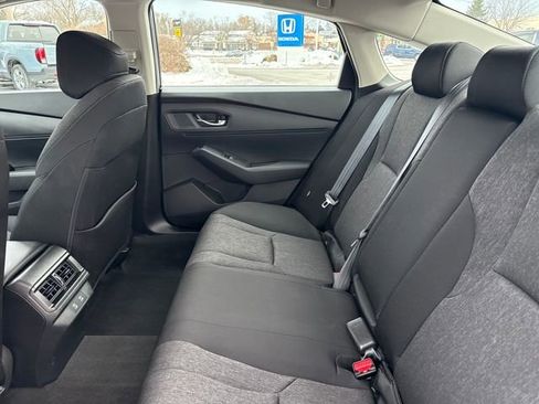 Certified 2025 Honda Accord LX image 19