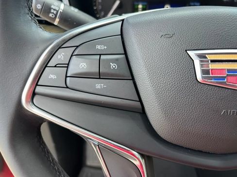 Used 2019 Cadillac XT5 FWD image 18