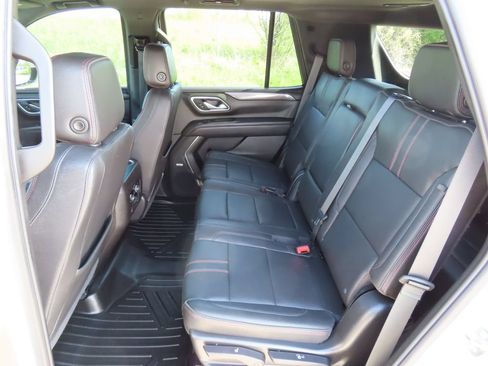 Used 2023 Chevrolet Tahoe RST AWD/4WD image 27