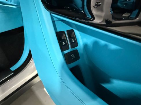 Used 2023 Rolls-Royce Cullinan w/ Cullinan Package image 77