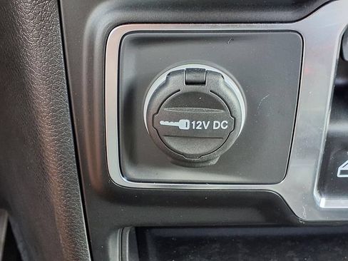 Used 2025 Jeep Wrangler Sport AWD/4WD image 21