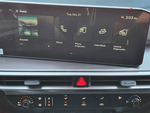 New 2026 Kia Sorento LX image 13