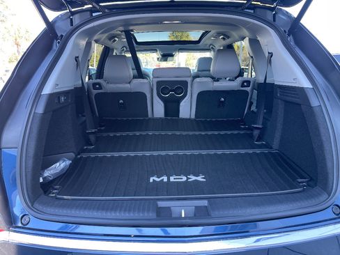 Used 2026 Acura MDX FWD w/ Technology Package image 8