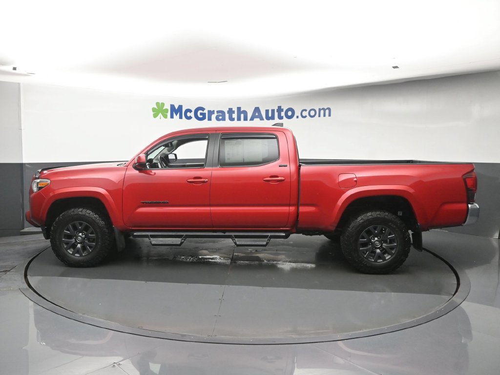 Used 2021 Toyota Tacoma SR5 RWD image 23