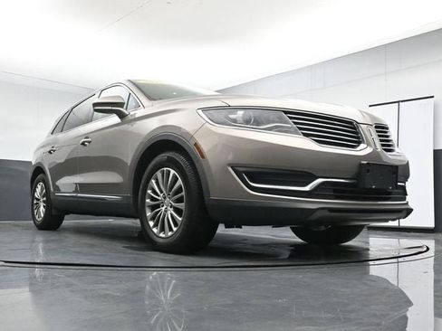 Used 2018 Lincoln MKX Select FWD image 27