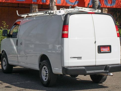 Used 2012 Chevrolet Express 2500 w/ Power Package image 6