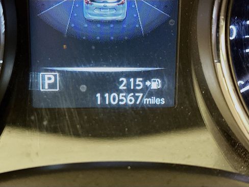 Used 2017 Nissan Rogue SV AWD/4WD image 19
