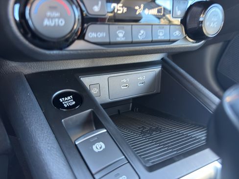 New 2026 Nissan Kicks SV w/ SV Premium Package image 20