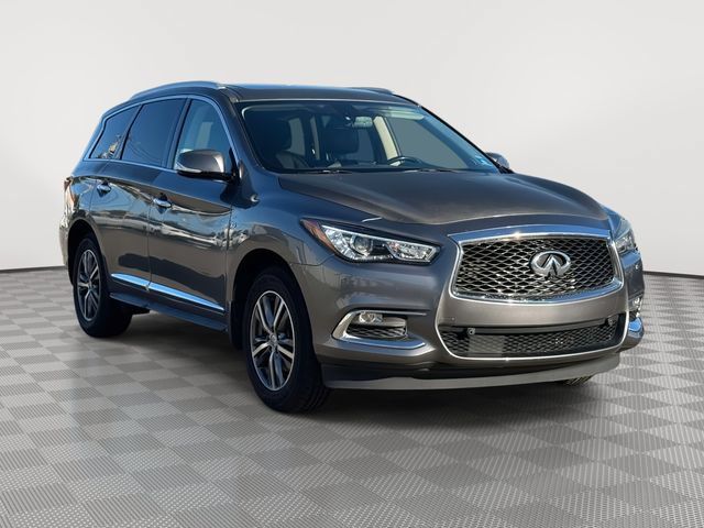 Used 2018 INFINITI QX60 Luxe w/ Premium Plus Package AWD/4WD image 4