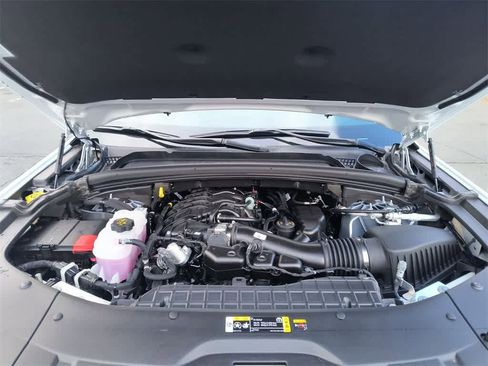 New 2025 Jeep Grand Cherokee L Limited w/ Trailer Tow Package image 27