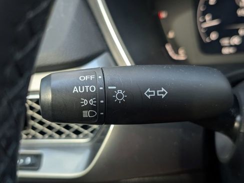 Certified 2024 Acura Integra image 30