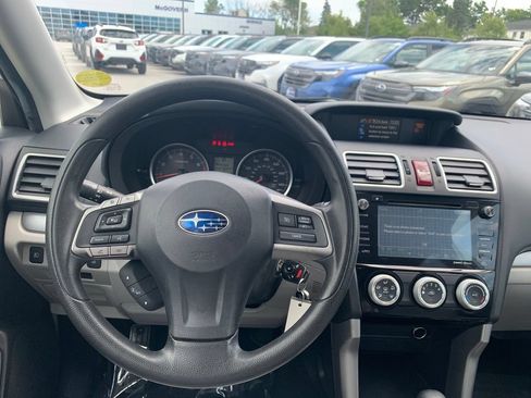 Used 2016 Subaru Forester 2.5i Premium w/ All-Weather Package AWD/4WD image 8