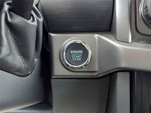 Used 2024 Ford F150 XLT w/ Equipment Group 302A MID image 24