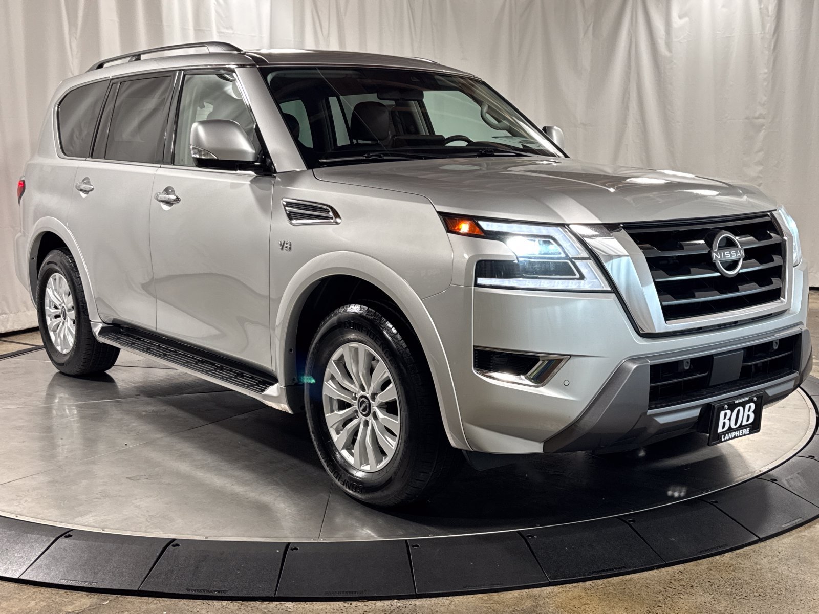Used 2021 Nissan Armada SV AWD/4WD image 7