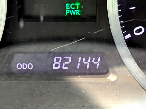 Used 2013 Lexus IS 250C image 19