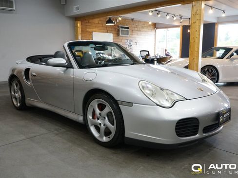 Used 2004 Porsche 911 Turbo image 3