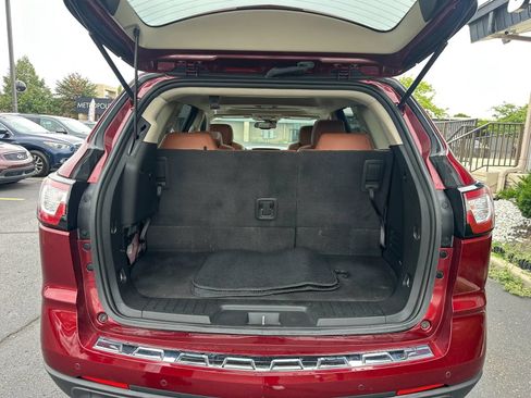 Used 2017 Chevrolet Traverse Premier AWD/4WD image 14