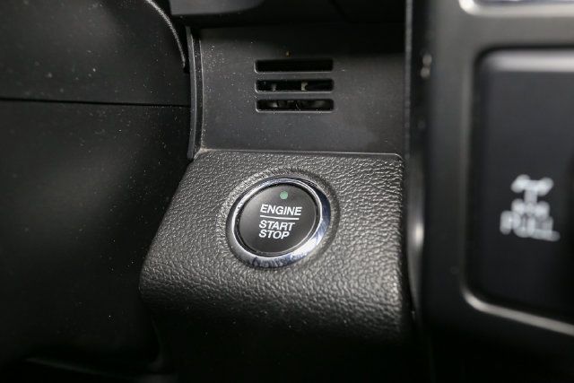 Used 2019 Ford F150 Lariat w/ Equipment Group 502A Luxury AWD/4WD image 31