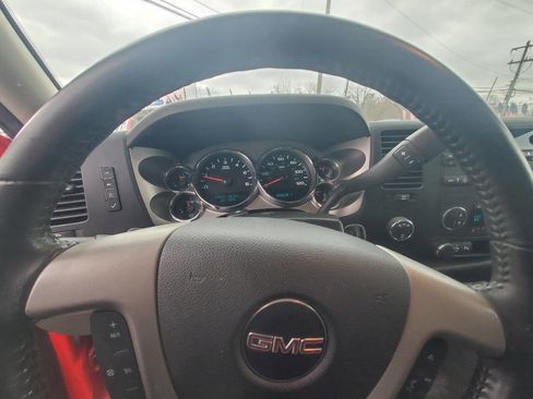 Used 2009 GMC Sierra 3500 SLE w/ Convenience Package image 16