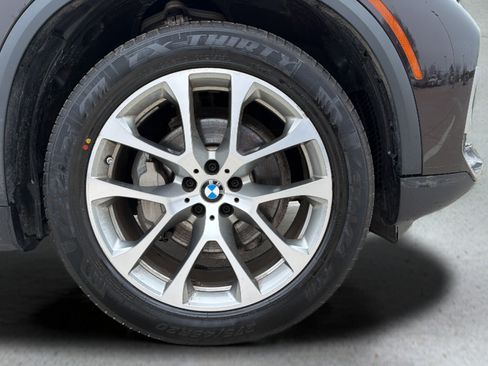Used 2021 BMW X5 xDrive40i w/ Premium Package AWD/4WD image 32