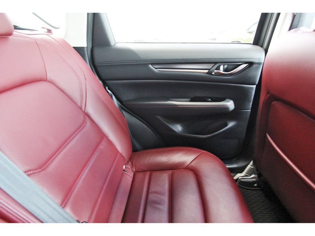 Used 2025 MAZDA CX-5 Carbon Edition AWD/4WD image 11