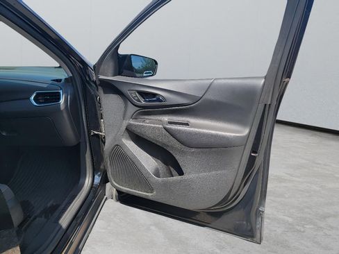 Used 2018 Chevrolet Equinox LT AWD/4WD image 29