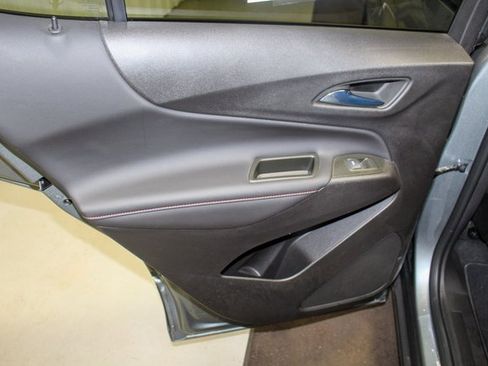 Used 2024 Chevrolet Equinox RS w/ RS Leather Package image 12