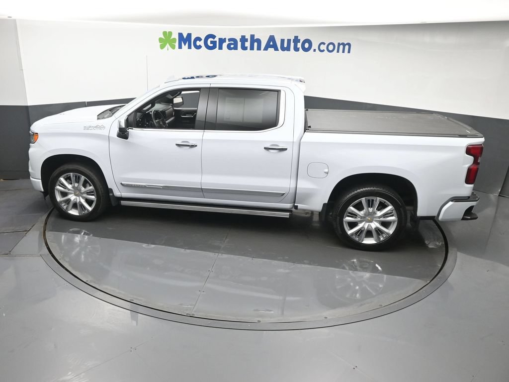 Used 2026 Chevrolet Silverado 1500 High Country AWD/4WD image 24