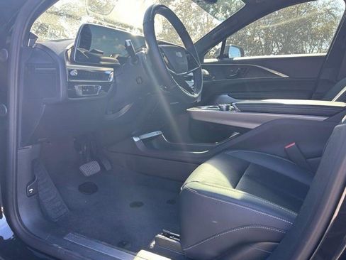 Certified 2024 Cadillac Lyriq Sport image 22