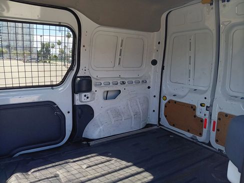 Used 2012 Ford Transit Connect XLT FWD image 11