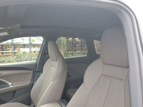 New 2026 Audi Q5 Premium Plus AWD/4WD image 22