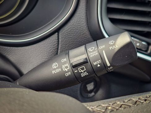 Certified 2022 Jeep Cherokee Latitude Lux AWD/4WD image 16