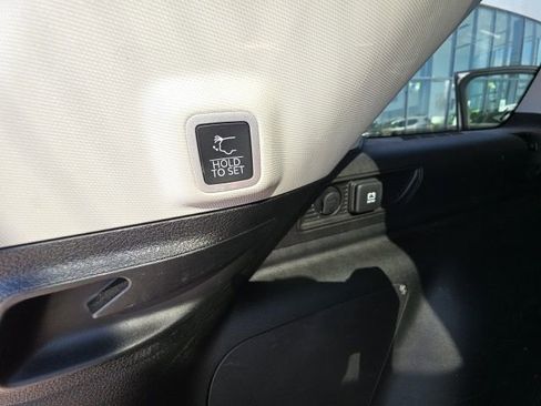 Used 2023 Jeep Grand Cherokee 4WD 4xe image 29