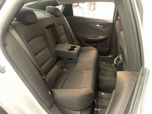 Used 2022 Chevrolet Malibu LT image 20