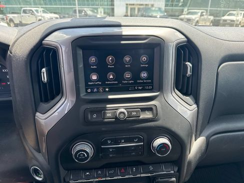 Used 2022 Chevrolet Silverado 1500 Custom Trail Boss w/ LPO, Dark Essentials Package AWD/4WD image 19