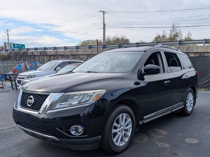 Used 2014 Nissan Pathfinder SL w/ SL Premium Package