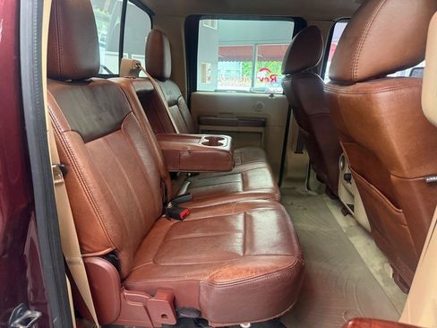 Used 2011 Ford F250 King Ranch w/ King Ranch w/Chrome Pkg AWD/4WD image 18